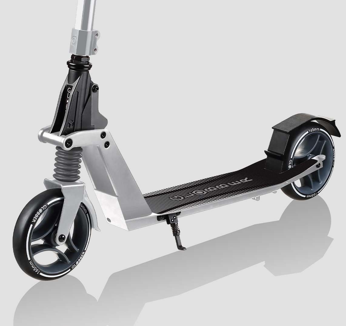 Globber-ONE-K-2-wheel-foldable-scooters-designed-to-last