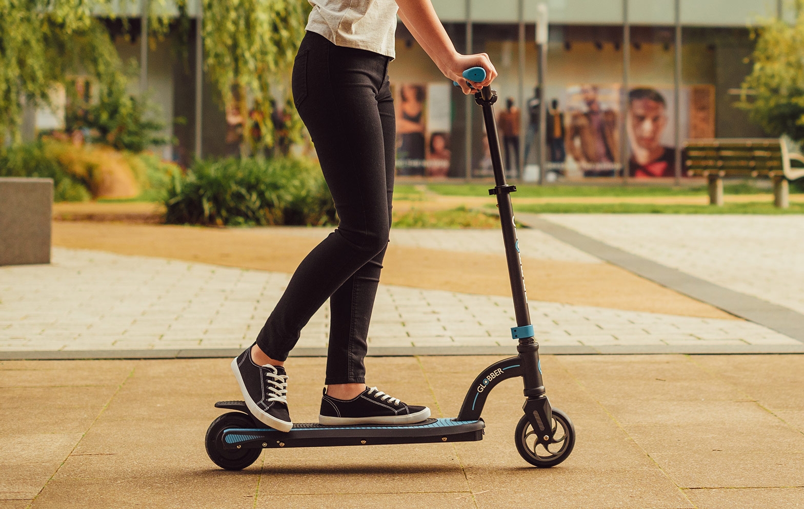 Safe electric scooter for teens and adults with a dual braking system