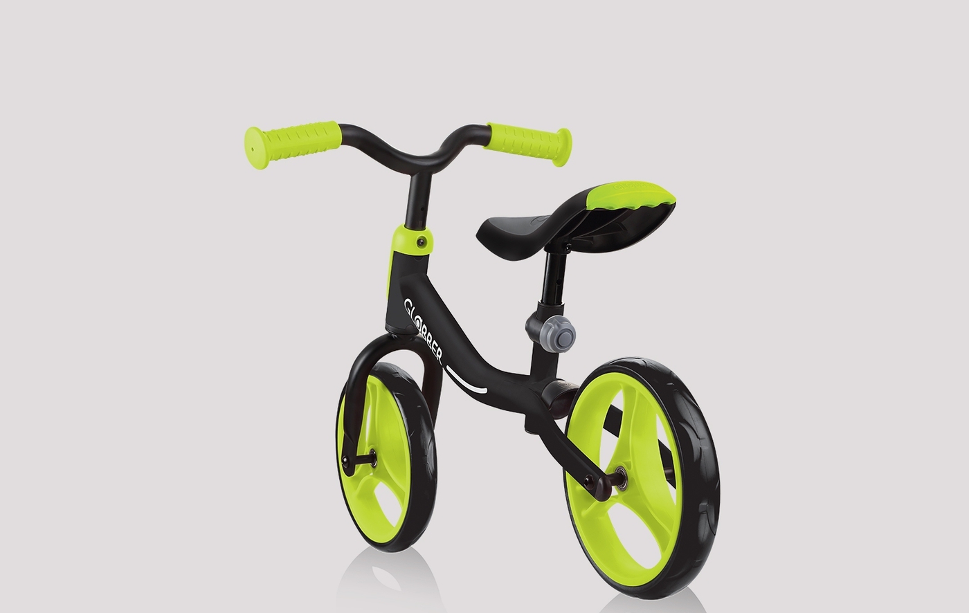 Easy to carry balance bike 