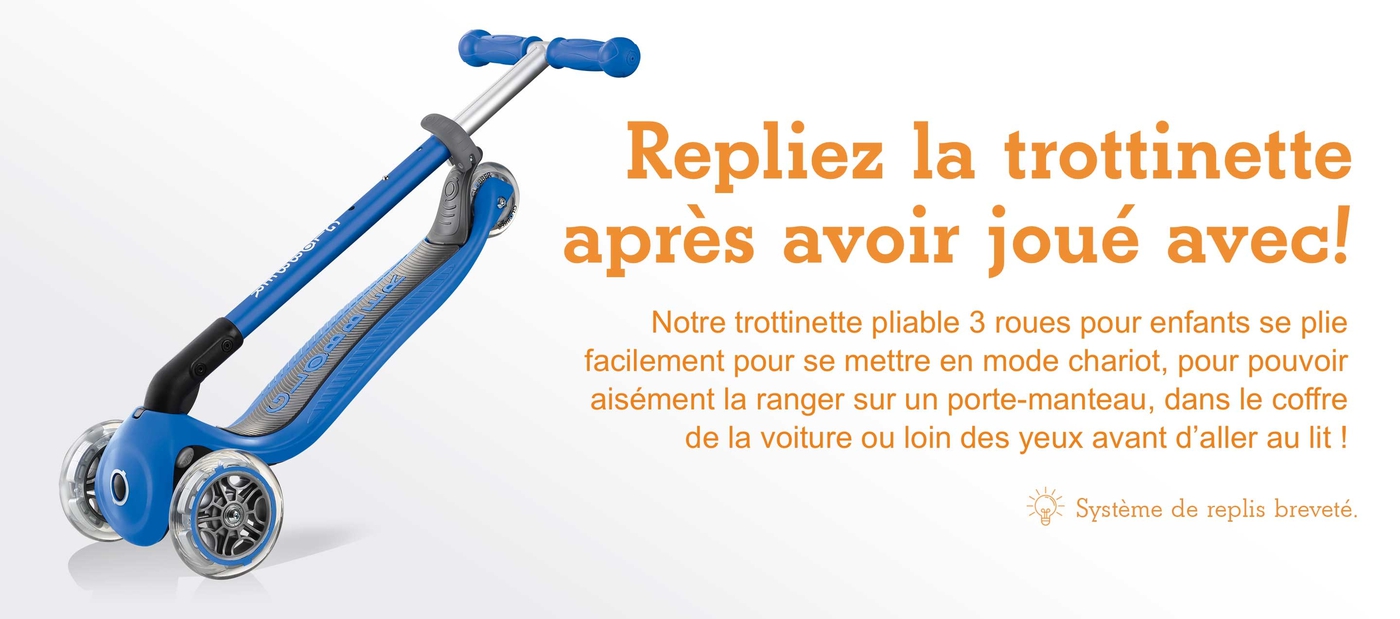 Repliez la trottinette après avoir joué avec ! Notre trottinette pliable 3 roues pour enfants se plie facilement pour se mettre en mode chariot, pour pouvoir aisément la ranger sur un porte-manteau, dans le coffre de la voiture ou loin des yeux avant d’aller au lit !