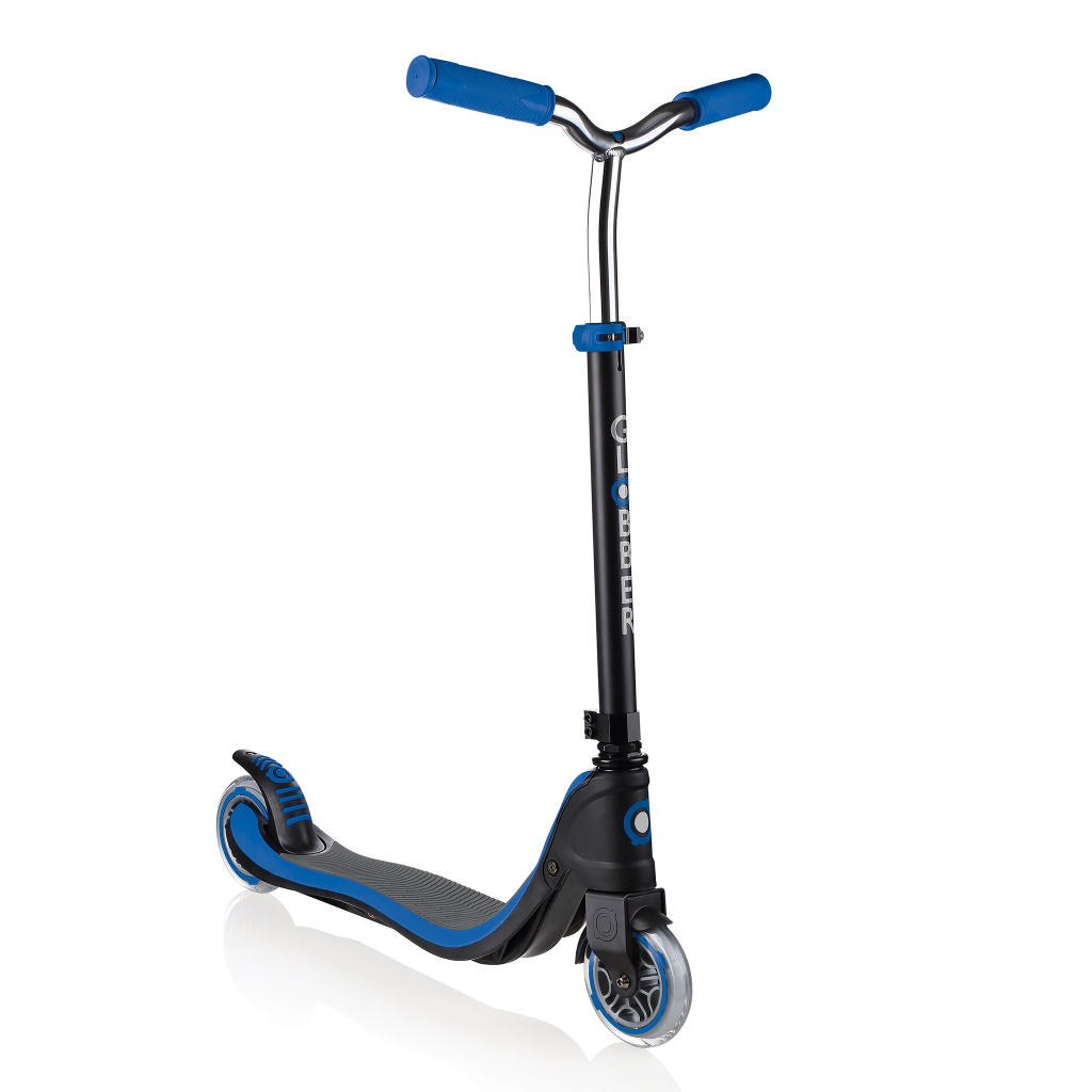 Light up store scooter 2 wheel