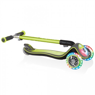 Globber-ELITE-DELUXE-FLASH-LIGHTS-3-wheel-foldable-scooter-for-kids-with-light-up-deck-module-and-wheels-lime-green thumbnail 4