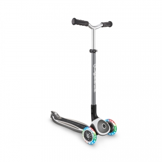 Globber-MASTER-LIGHTS-premium-3-wheel-foldable-light-up-scooter-for-kids-aged-4-to-14_white-grey thumbnail 4