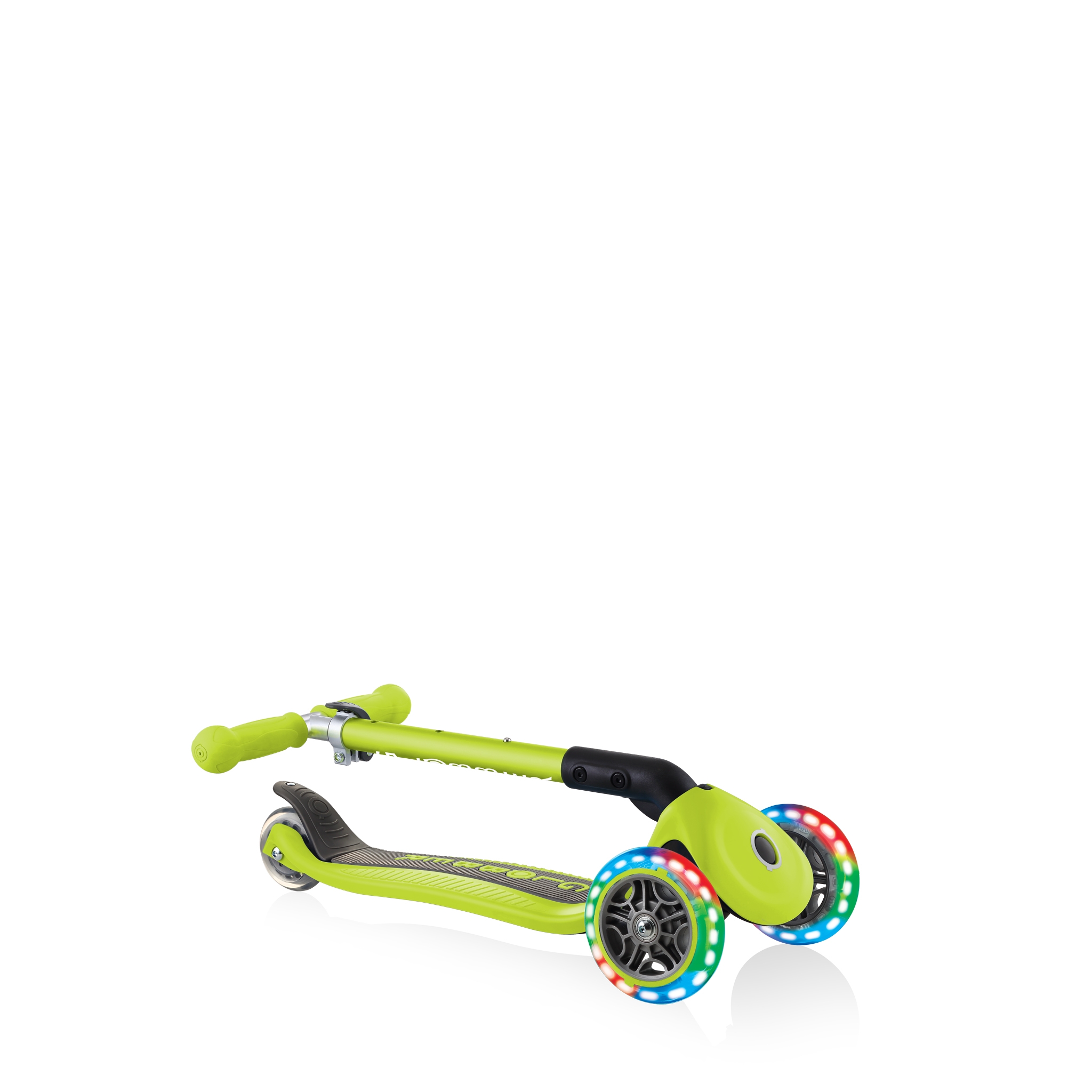foldable-scooter-for-toddlers-aged-2-and-above-Globber-JUNIOR-FOLDABLE-LIGHTS 4