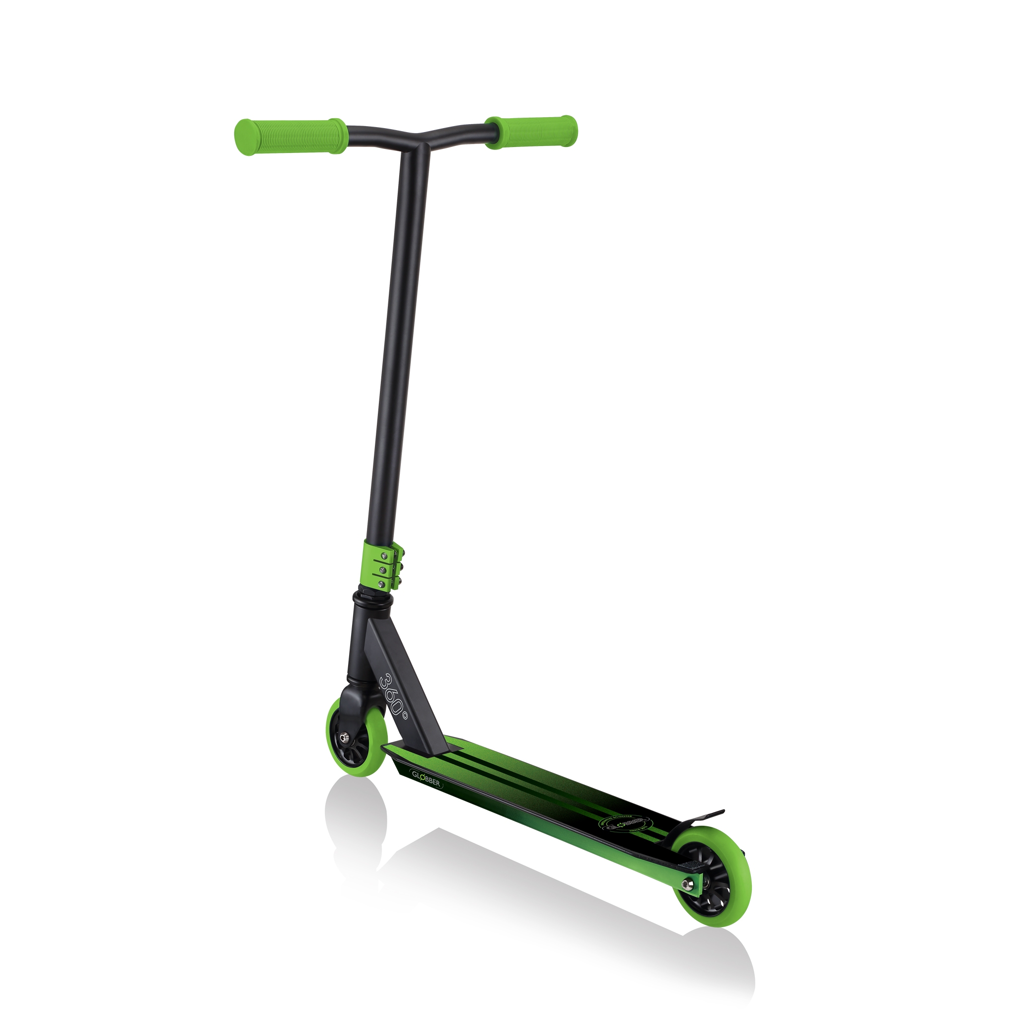 freestyle-scootering-Globber-GS360 3