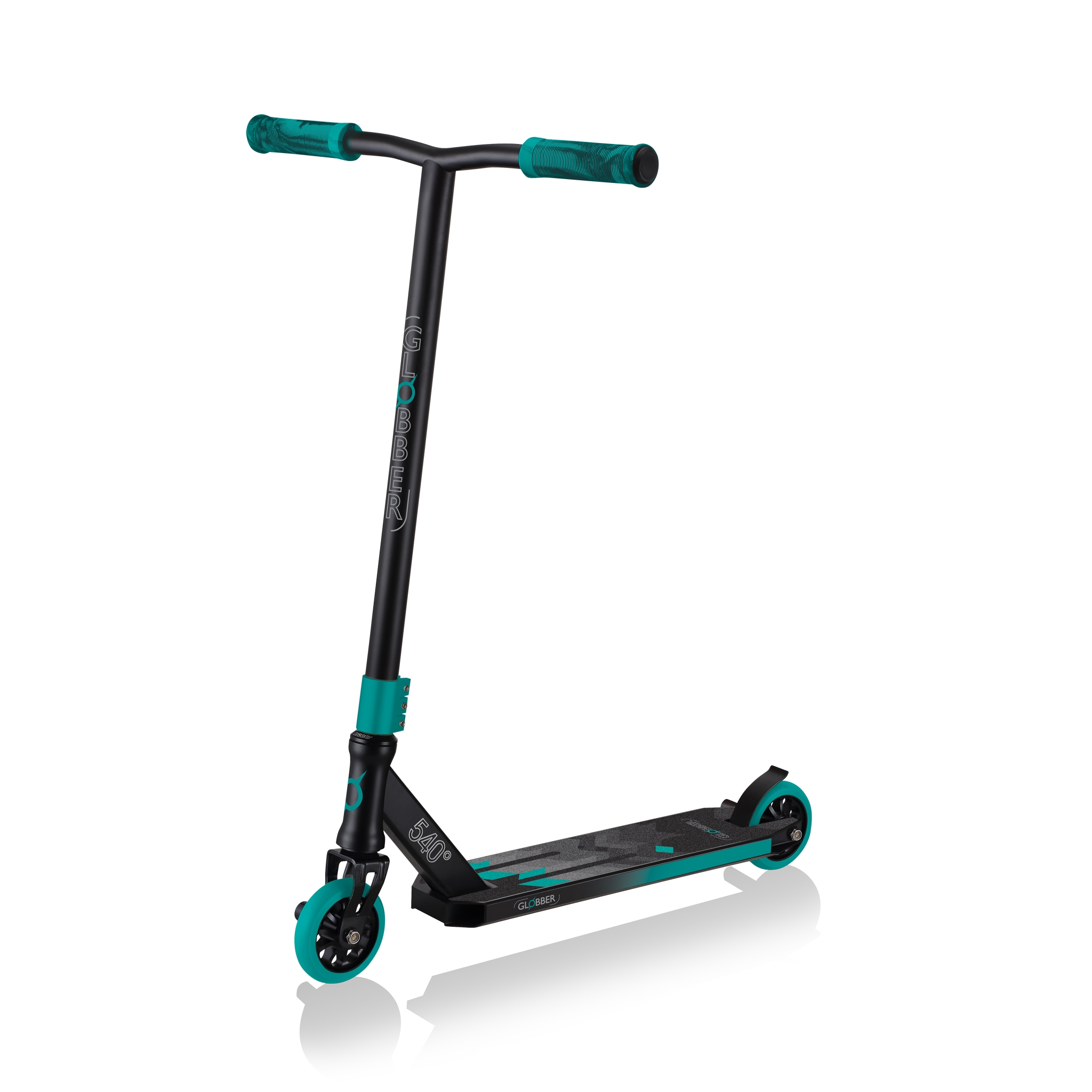 stunt-scooter-with-100mm-wheels-Globber-GS540 4