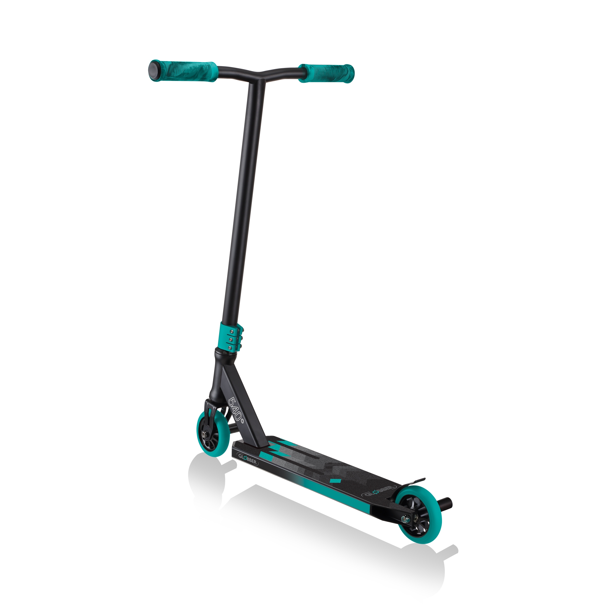 stunt-scooter-with-stunt-pegs-Globber-GS540 5