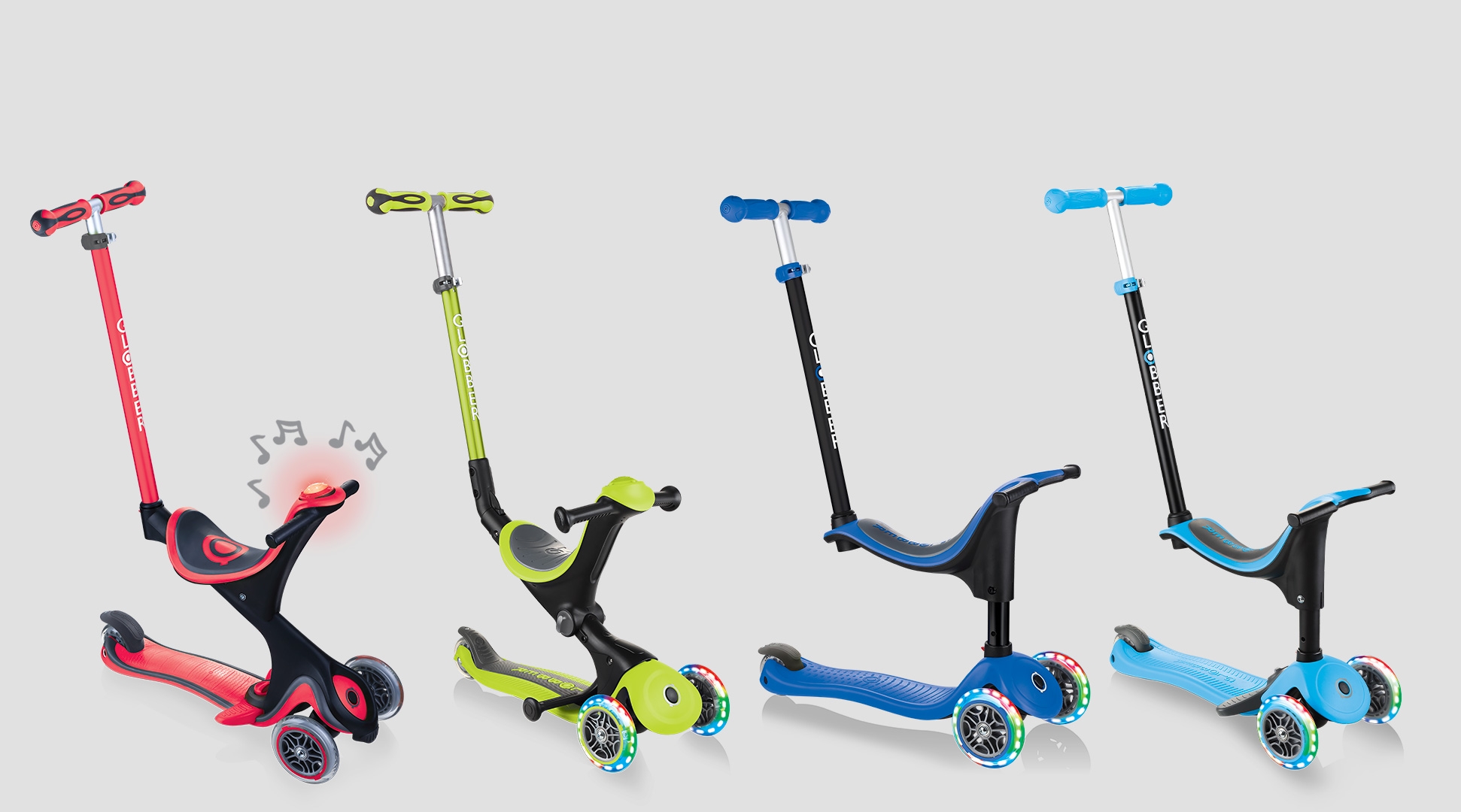 Unsere Modelle GO-UP SPORTY, SPORTY PLUS, COMFORT & DELUXE Roller mit Sitz für Kleinkinder bieten alle beleuchtete Rolleroptionen an. GO-UP COMFORT & DELUXE Scooter  mit Sitz sind mit einem extragroßen, 3fach höhenverstellbaren Sitz ; GO-UP SPORTY Scooter mit Sitz sind mit einem 2fach höhenverstellbaren Sitz ausgestattet.