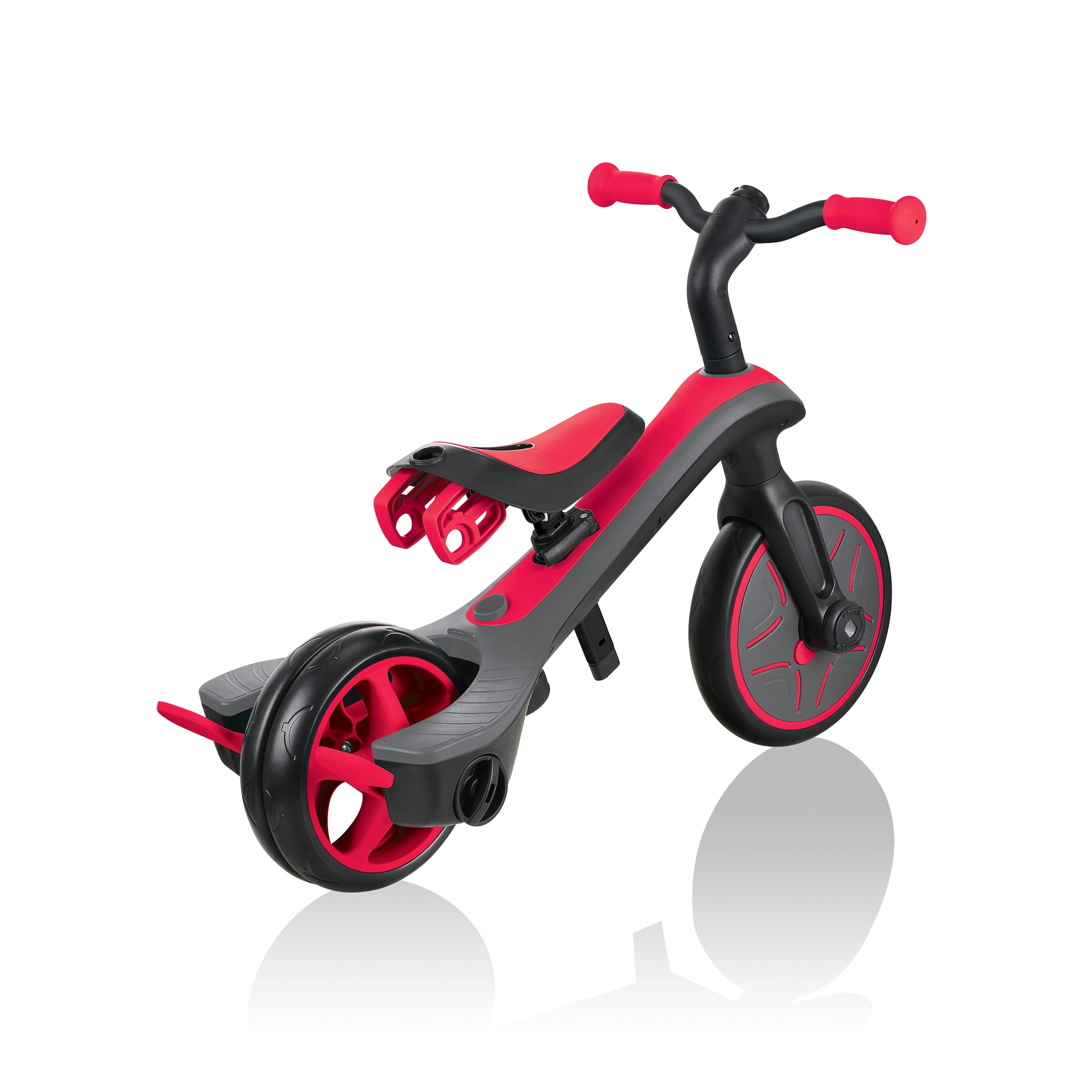 Globber-EXPLORER-TRIKE-4in1-all-in-one-baby-tricycle-and-kids-balance-bike-with-smart-pedal-storage 8