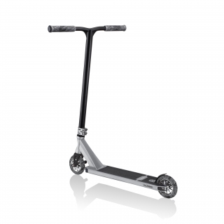 long-and-wide-stunt-scooter-t-bar-Globber-GS900 thumbnail 3