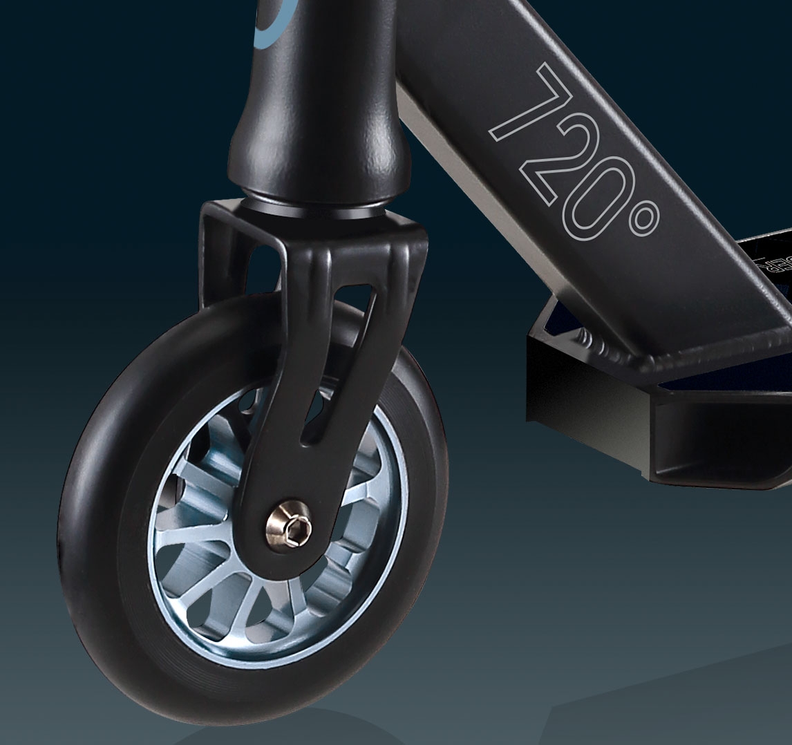 GS trick scooters are equipped with a threaded fork and headset best for beginner freestyle scootering