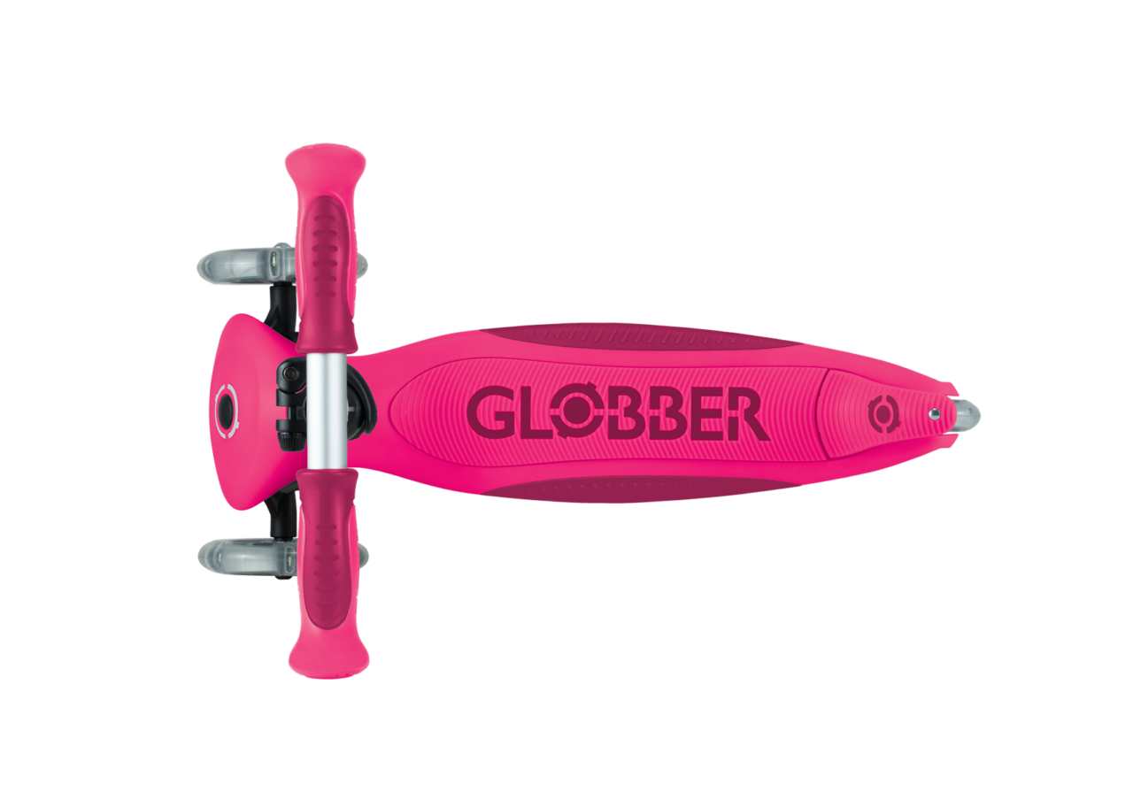 Scooter With Robust Deck